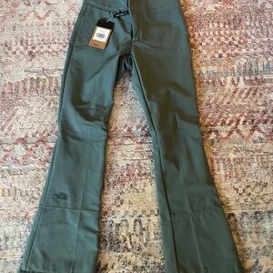 North face fleece lined ski/snowboard pants